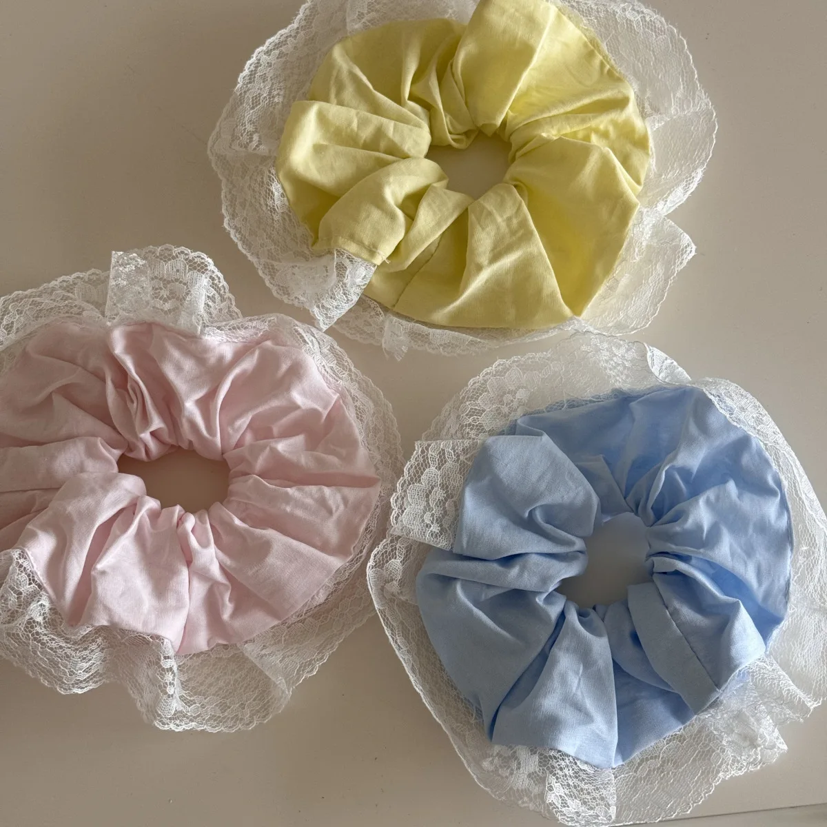 امرأة كبيرة الحجم جوفاء الدانتيل المطاطية رباط شعر الحلو Scrunchies الفتيات موضة العلاقات الشعر السيدات ذيل حصان عقد إكسسوارات الشعر #3