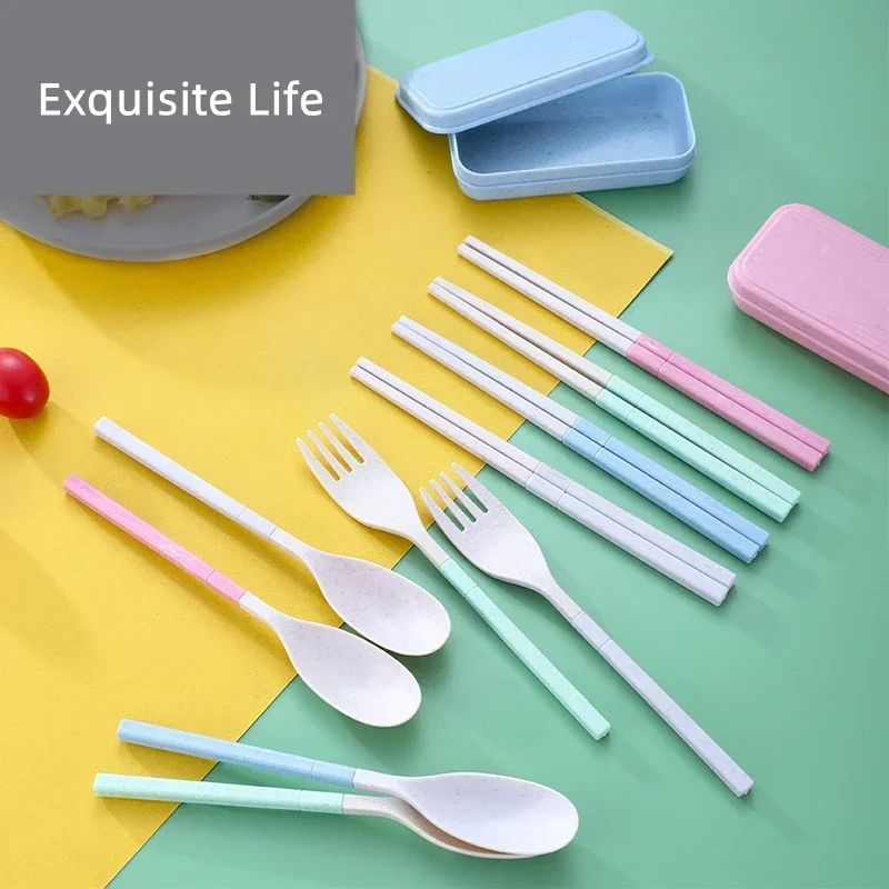 4PCS/Set Wheat Straw Cutlery Foldable Spoon Fork Chopsticks Tableware Students Dinnerware Kitchen Use Travel Portable With Box