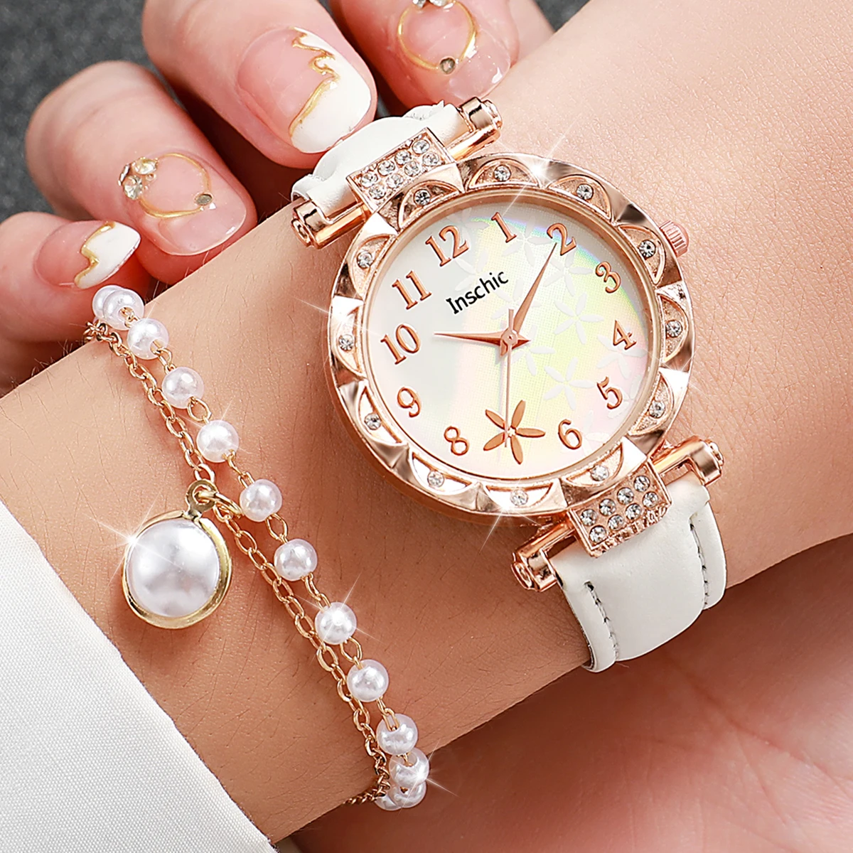 5pcs/set Women Leather Band Flower Quartz Watch with Jewelry Set for Ladies