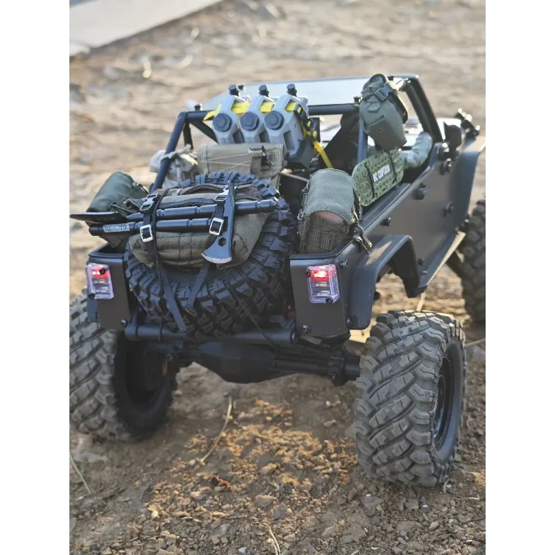 MJX H12Y Zubehör im Maßstab 1:12, Dachträger aus Metall mit Dachzelt, Bergungsbretter, Dekorationsteile für RC Crawler Car Upgrades