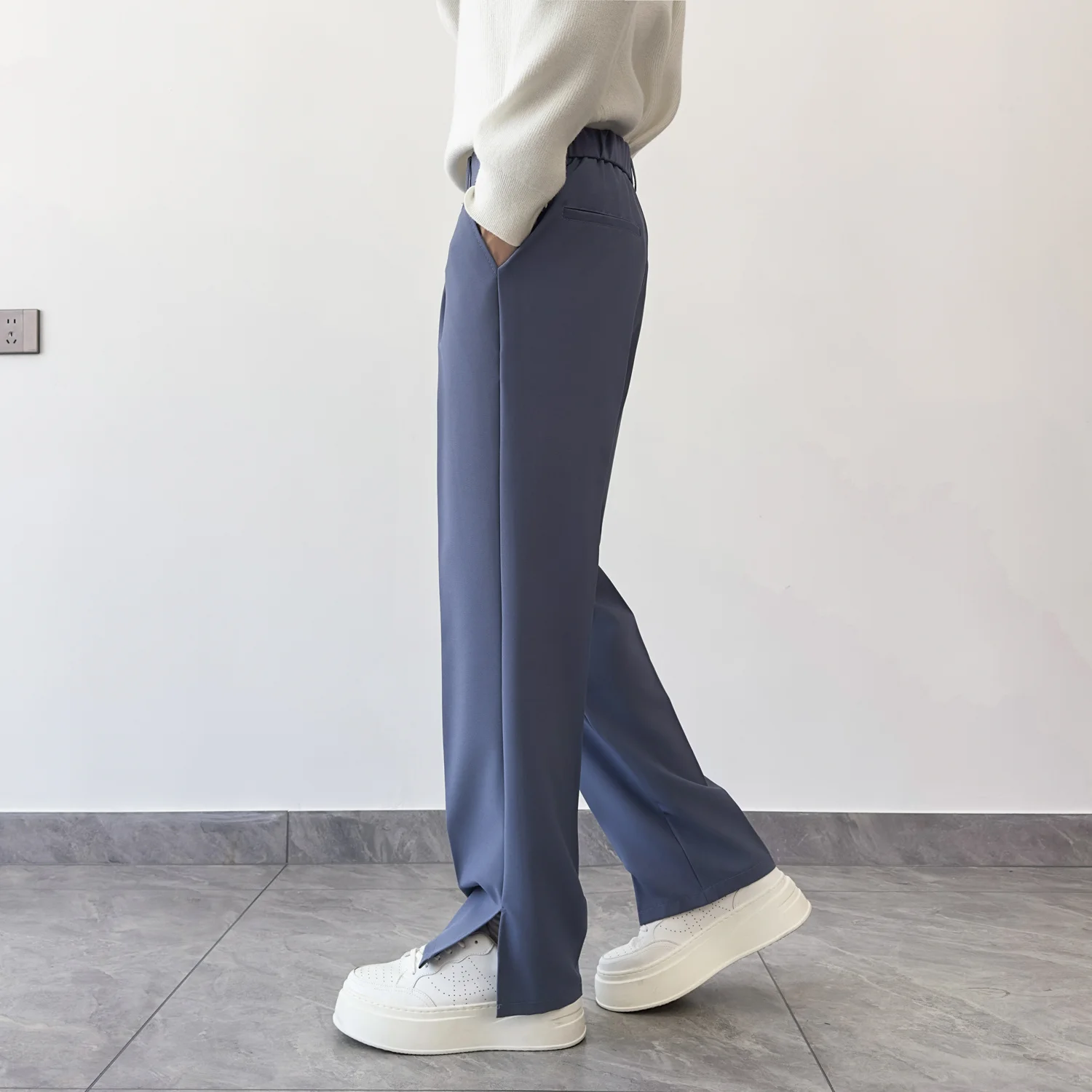 Herbsthosen für Herren, lockere Freizeithosen mit guter Drapierung, bodenlange Hosen, koreanischer Stil, trendige gerade Anzughosen. – Detail 38