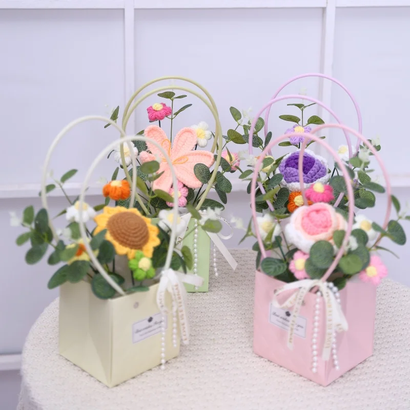 New Style Crochet Sunflowers Roses Carnation Plush Plants Finished Knitted Handbag Bouquets Valentine Birthday Graduation Gifts