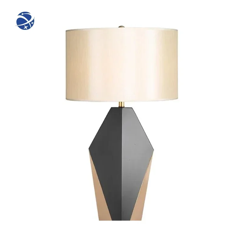 New Decorate Glass Lamp American Modern Style Hotel Desk Glass Table Lamp With Lampshade 2024