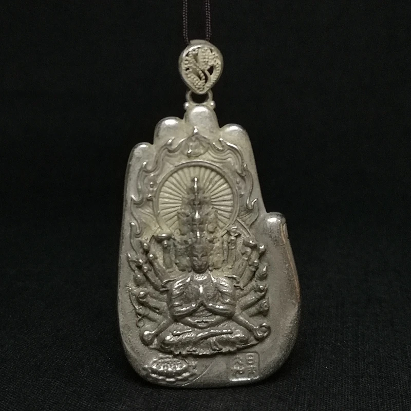 YIZHU CULTUER ART Size 6.5 × 3.4 cm Collection Chinese Tibet Silver Hand-made Avalokitesvara Hand Necklace Pendant