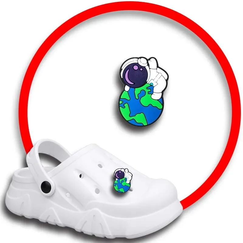 

Pack Pins for Crocs Charms Accessories Shoes Astronaut Decoration Jeans Women Clogs Buckle Kids Favors Men Badges Boy Girl Gift