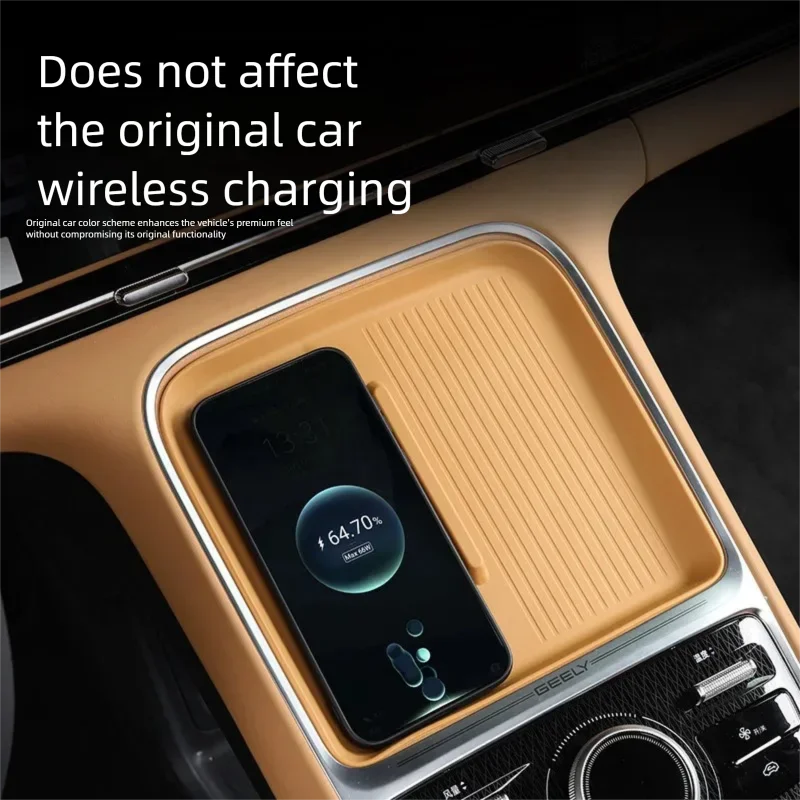 

Силиконовый противоскользящий коврик для Geely Starship 7 с беспроводной зарядкой и подстаканником в центральной консоли, пылезащитный и защитный коврик