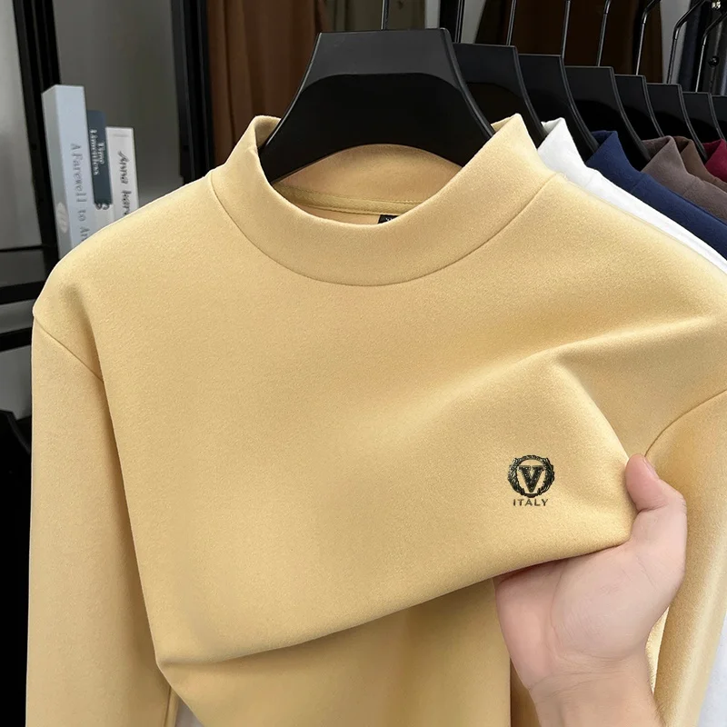 الراقية جودة الرجال شبه عالية الرقبة المخملية طويلة الأكمام تي شيرت الخريف الشتاء جديد طباعة الدافئة البلوز تنوعا العصرية الرجالية