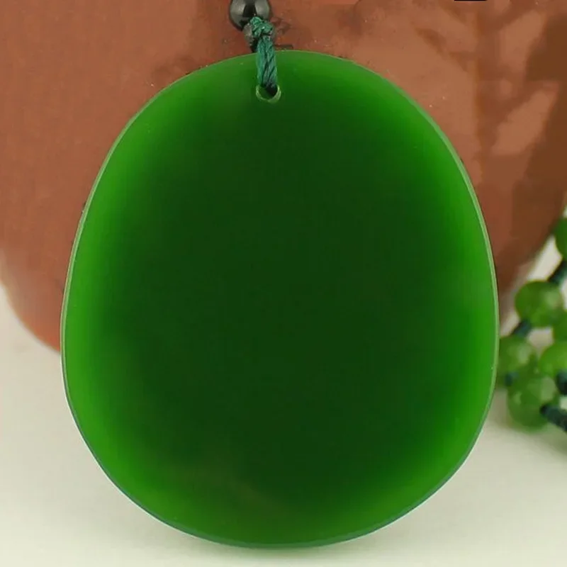 China's Green Jade Pendant Thousand-Handed Guanyin Brand Necklace Jewelry Fine Jewelry Green Jade Guanyin Necklace Pendant