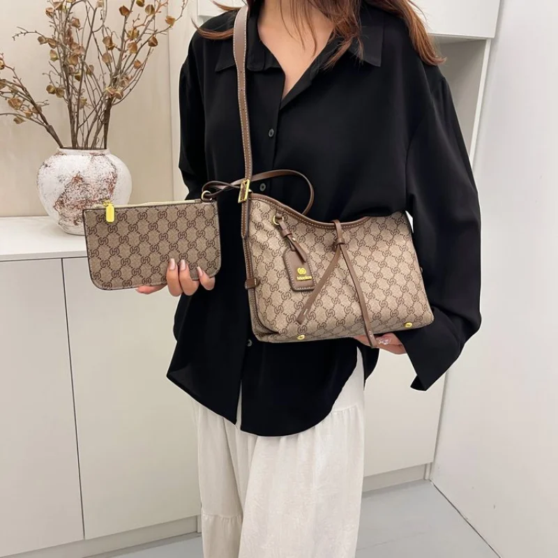 

Уникальная минималистичная сумка-шоппер большой вместимости и модным дизайном через плечо для повседневных женщин