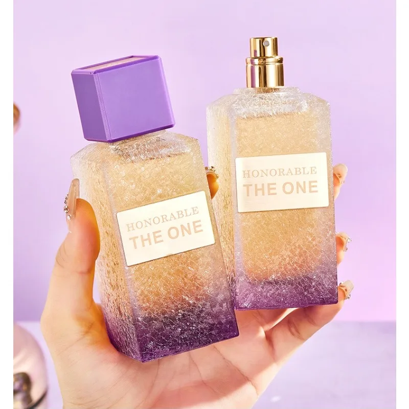 Parfum Dreamlight Illusion 100Ml Aroma Fruity Gourmand dengan Strawberry Pear Vanilla Sempurna untuk Tanggal Bisnis & Kebugaran