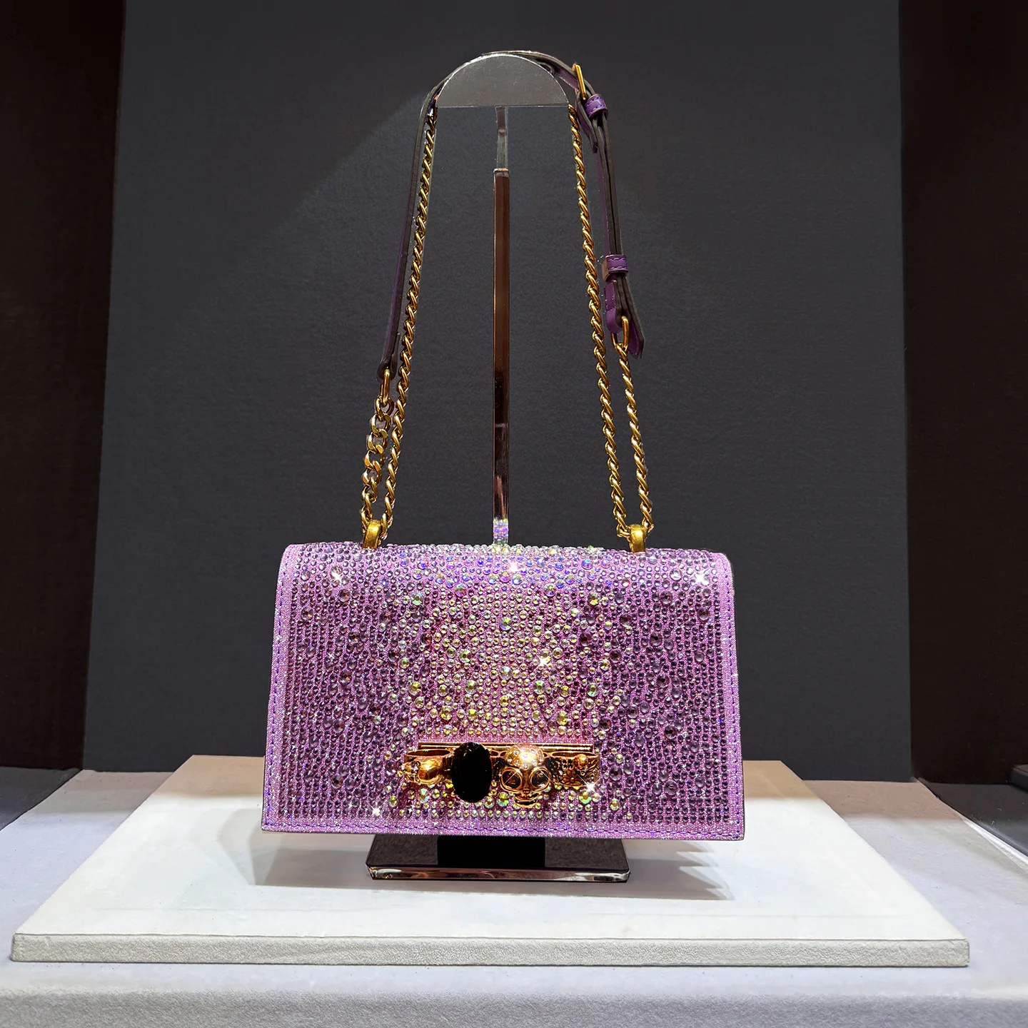 

Luxury Parisian Solid Color Diaper Bags For Ladies Classic Simple Crossbody Bag Fashionable Messenger BagLarge Capacity Tote Bag