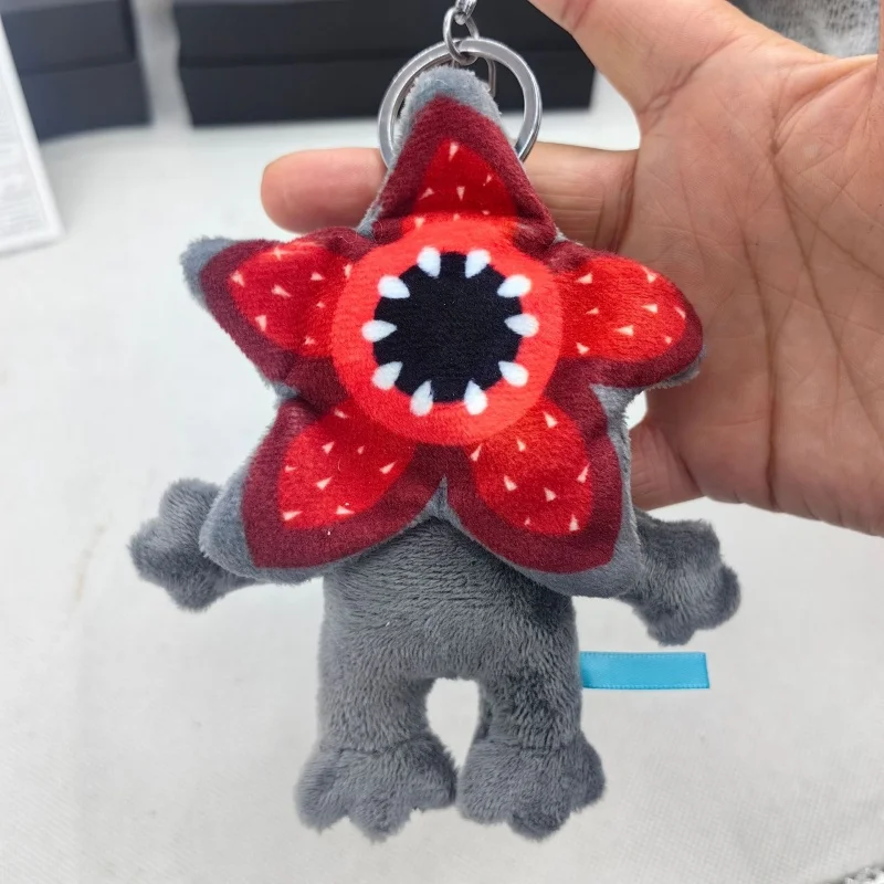 

Новые плюшевые игрушки с персонажами мультфильмов: милые куклы Элевин и Демогоргон, мягкие игрушки для детей, подарки для мальчиков и девочек на Хэллоуин