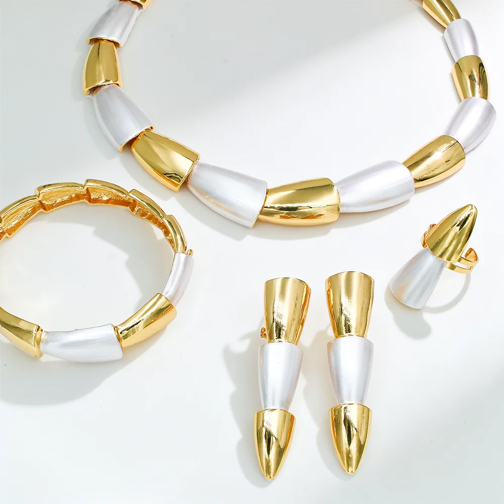 Women Jewelry Set Gold Silver Two-tone Design Dubai Nigeria Trending Necklace Earing Ring Bangle 4PCS Set Jewelry For Party