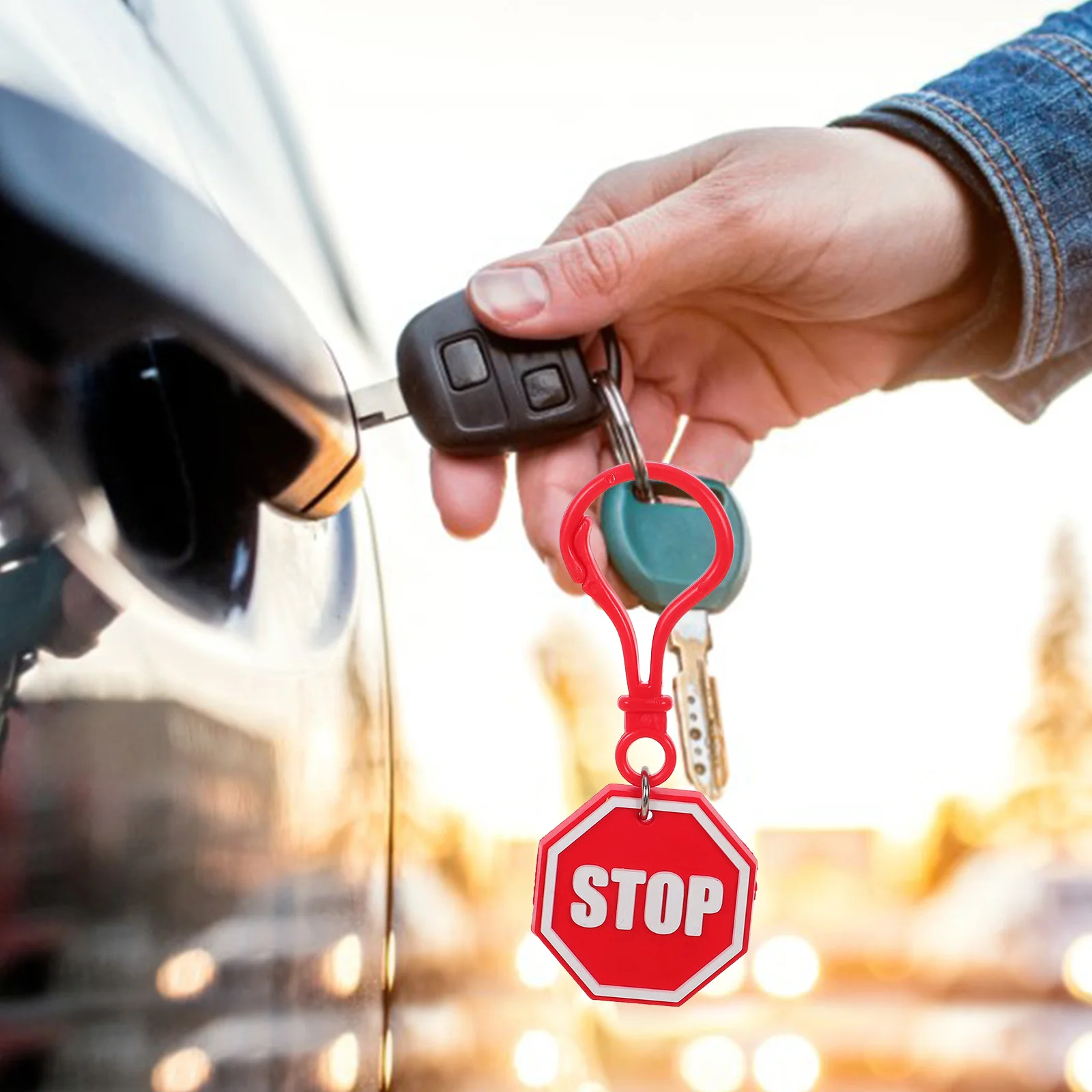 

12Pcs Construction Keychains Engineering Theme Gifts Plastic Keychain Sets Kids Birthday Party Favors Building Machine Keychains