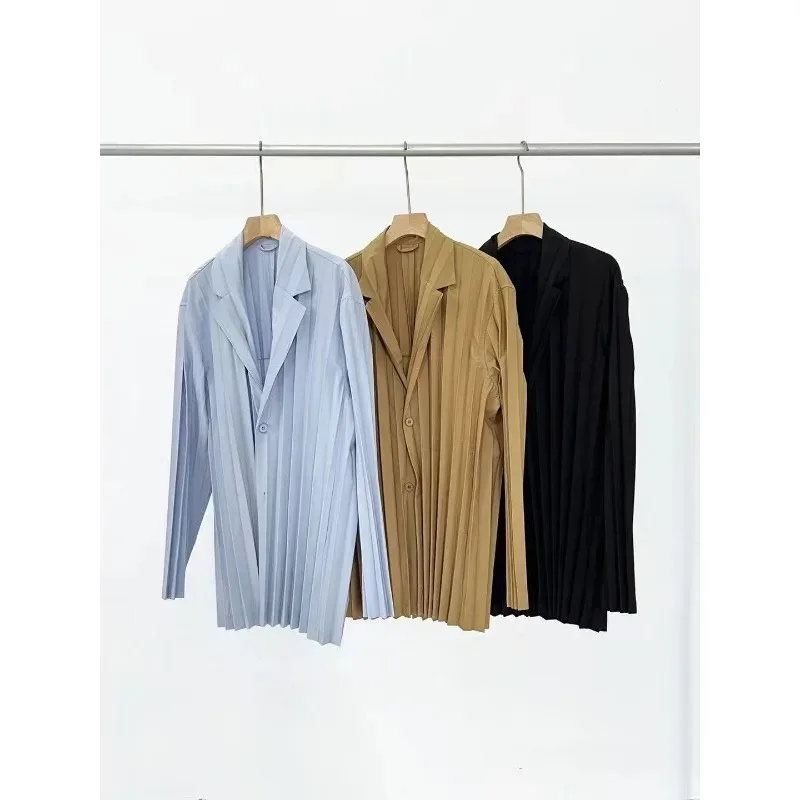 Miyake จีบผู้ชายใหม่ชุดลําลองเสื้อแขนยาว Elasticated ยืดเข็มขัดขาตรงกางเกงริ้วรอยฟรี