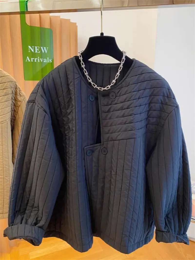 

2025 Korean Women's Round Neck Quilted Cotton Jacket, Lightweight Loose Coat with Irregular Placket & Cotton Clip JJ840