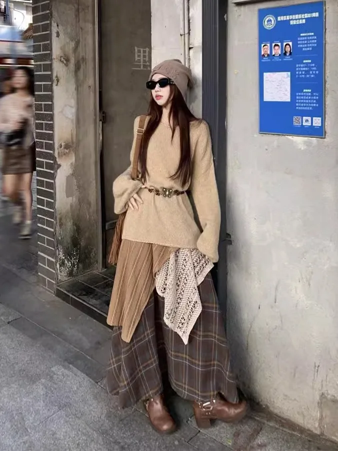 

Vacation Style off Shoulder Long Sleeve Knitted Sweater And Plaid Skirt Two Piece Set for Women Autumn Collection