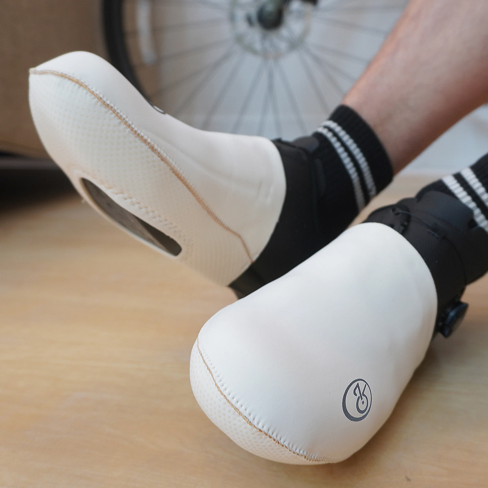 Thumbnail 3 - #20 Latest Bicycle Shoe Covers Offers
