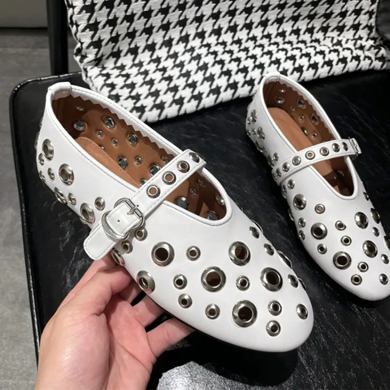 

Novelty Design Metal Rivets Mules Flat Shoes Women Breathable Leather Mary Jane Non Slip Soft Sole Comfort Dance Shoes for Women