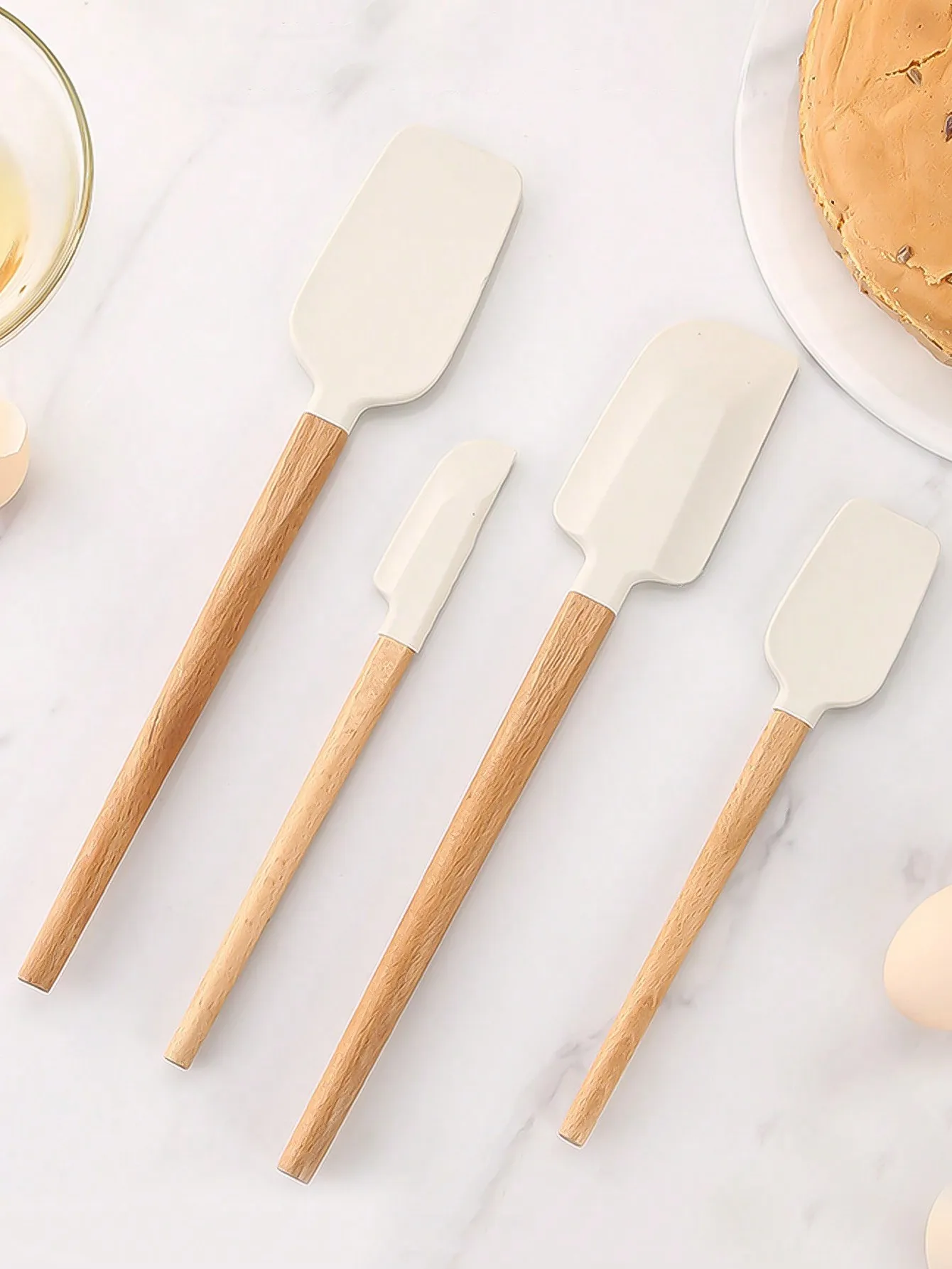 Leeseph 4Pack Scraper Spatula Set Food Grade Silicone Baking Spatulas Heat Resistant Kitchen Cooking Utensils Wood Handle