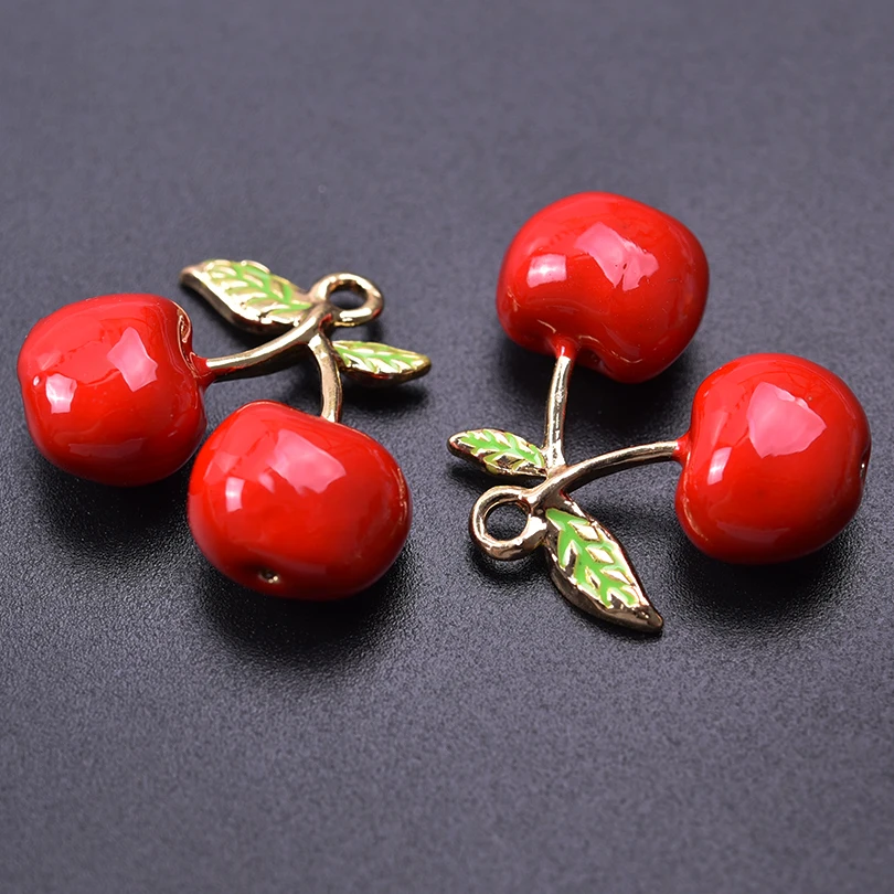 10pcs Flourishing Fashion Pepper Pendant Alloy Dripping Oil Apple Strawberry Charm Hand Making Amulet Jewelry Accessories