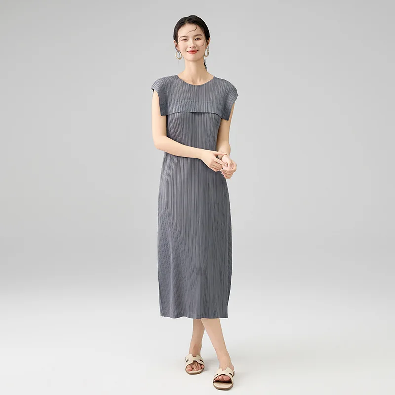 

Miyake Pleated Quality Women Dress 2025 New Temperament Commuter Crewneck Sleeveless Patchwork Dress Comfortable Casual Dress