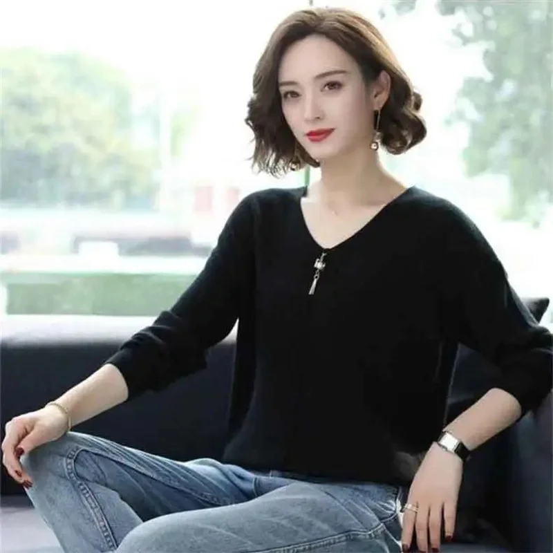 Autumn Winter Women Sweaters Casual Long Sleeve Knitted V Neck Pullover Sweater Femme Basic Solid Jersey Tops Fashion Clothes