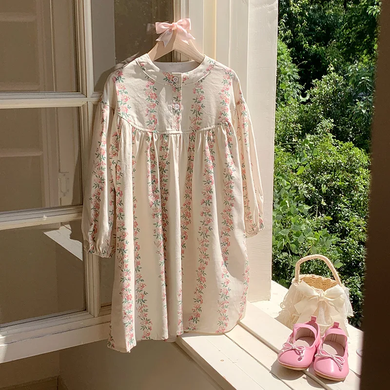 

Осеннее детское платье для маленьких девочек 2023 года, платье с круглым вырезом и длинными рукавами для маленьких девочек, платье из чистого хлопка для девочек от 1 до 6 лет, платье с цветочным узором