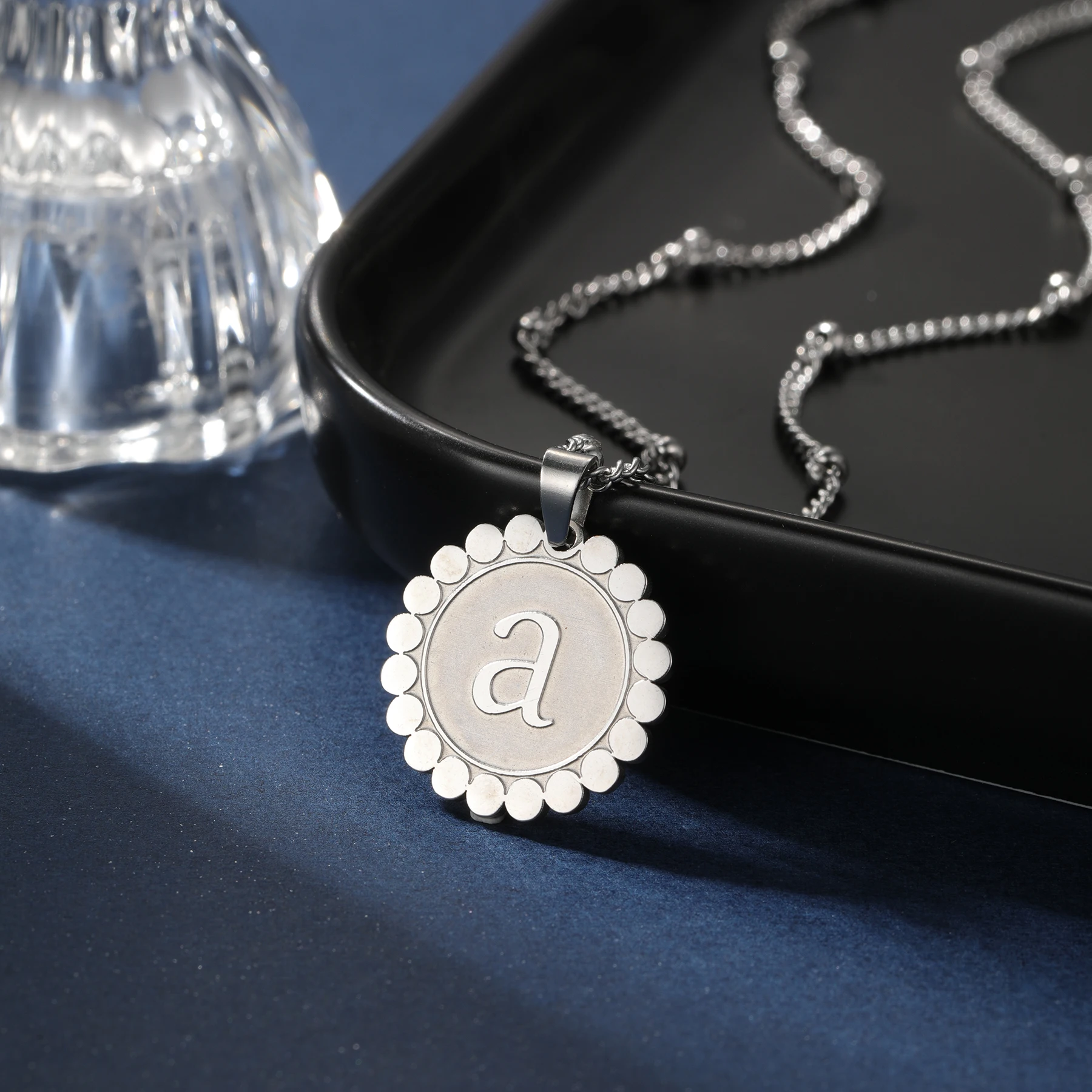Sunflower Initial Necklace  Custom Beach Jewelry for Mom & Dad Summer Gift  Mother pendant can be matched at will