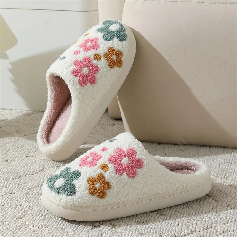 House Slippers for Women Fluffy Cozy Home Comfy Shoes for Ladies Winter Warm Cute Cartoon Indoor Slides Soft Sole Shoes