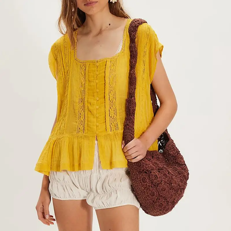 

Женские летние шикарные свободные повседневные рубашки Fairycore с коротким рукавом и цветочным кружевом в стиле пэчворк, блузки на пуговицах с квадратным вырезом и рюшами по подолу, топ