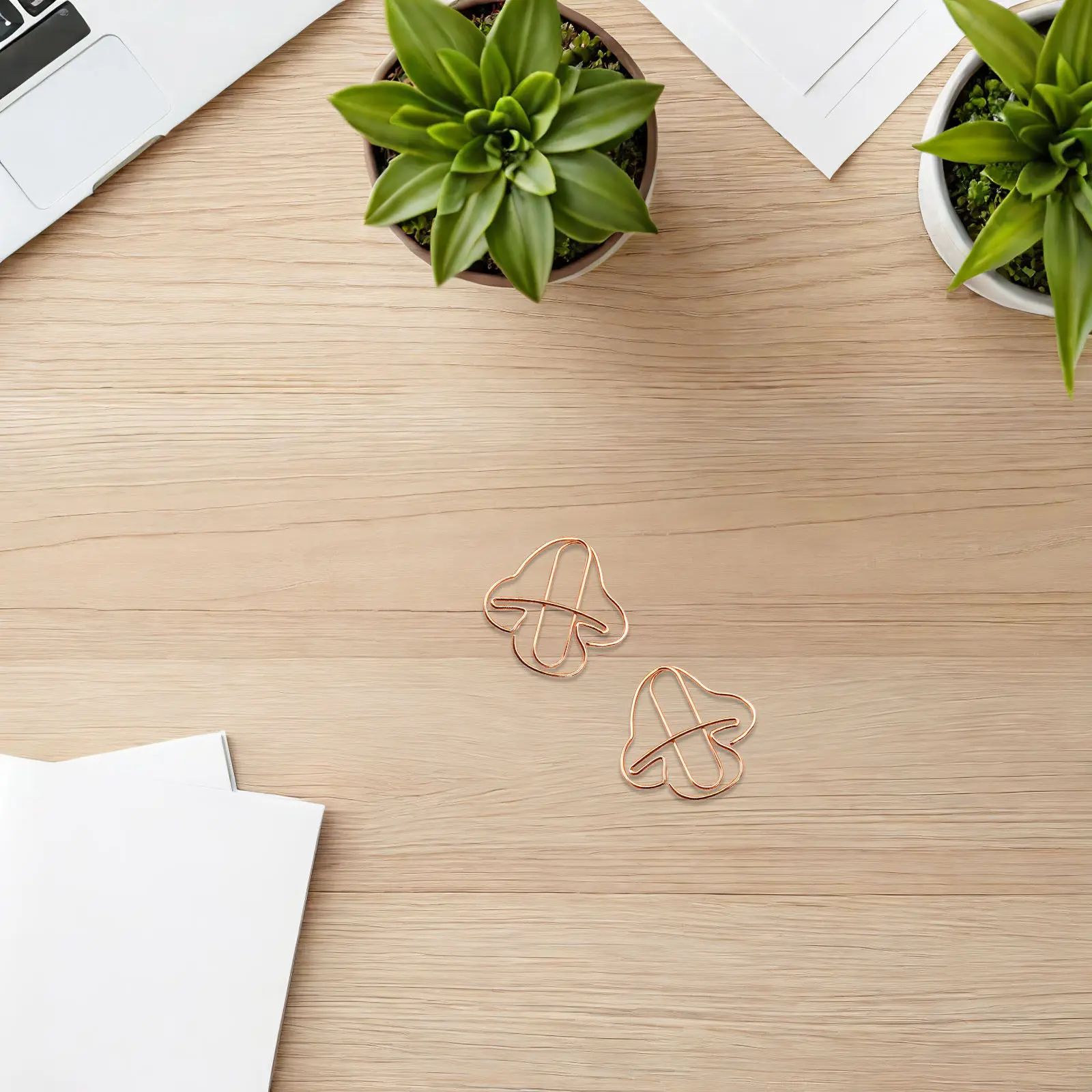 

20Pcs Exquisite Paper Clips Cute Mushroom Pattern Rust-Resistant Metal Clips for Documents Cards Photos School