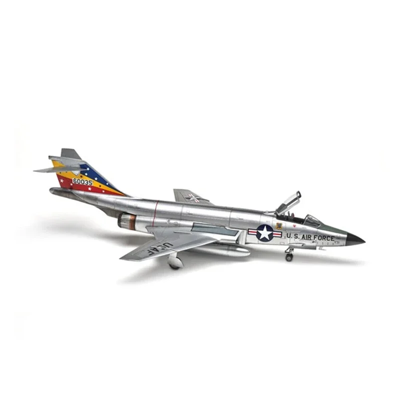 Kitty Hawk Assembled Aircraft Model Kit KH80115 USAF F-101A/C Fighter 1/48