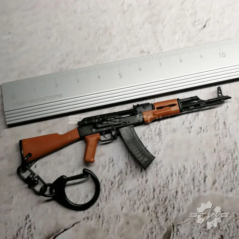 

1:9-ratio AK47 Plastic Gun Mold Keychain Toy Can Be Disassembled Without A Bullet Mold and Cannot Be Fired