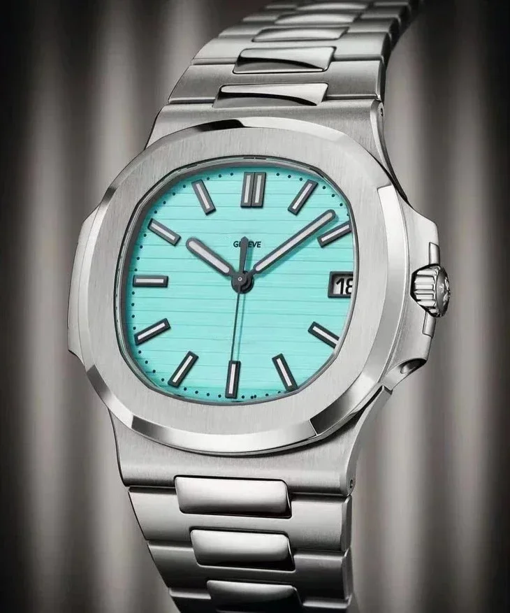 Top quality tiffy blue Dial 40mm Men\'s watches and automatic movement 5711 watches