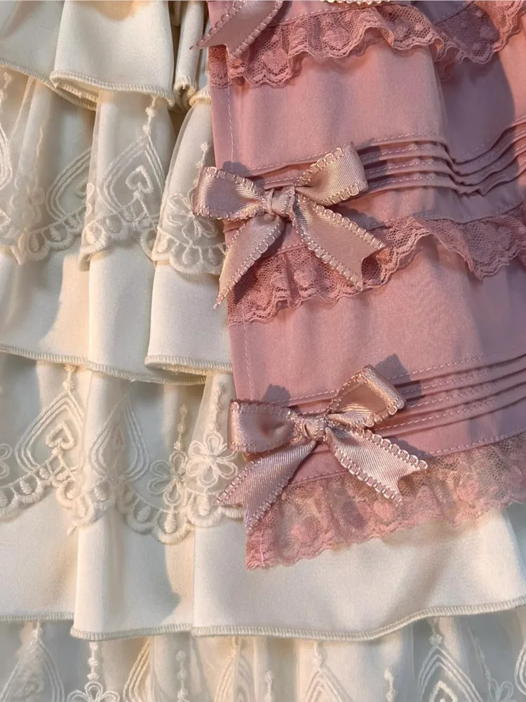 Rosa Korsett-Hemd, halblanger Anzug, süß und süß mit kleinem Spitzenkleid