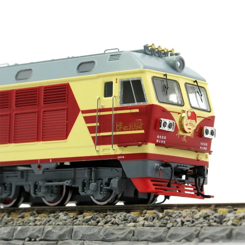 BACHMANN Model pociągu amerykański BWC HO typ 1/87 Tianchao DF4D Ruiran młodzieżowy model pociągu cywilizacyjnego zabawka