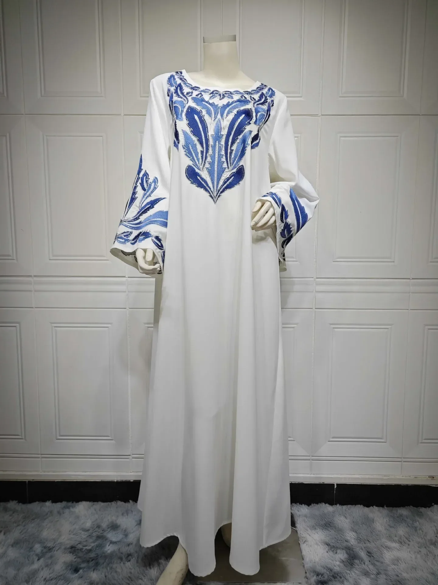 Abaya arabe dubaï brodé pour femmes robe musulmane manches longues robes de soirée modestes caftan Abayas turquie Caftan Islam robes