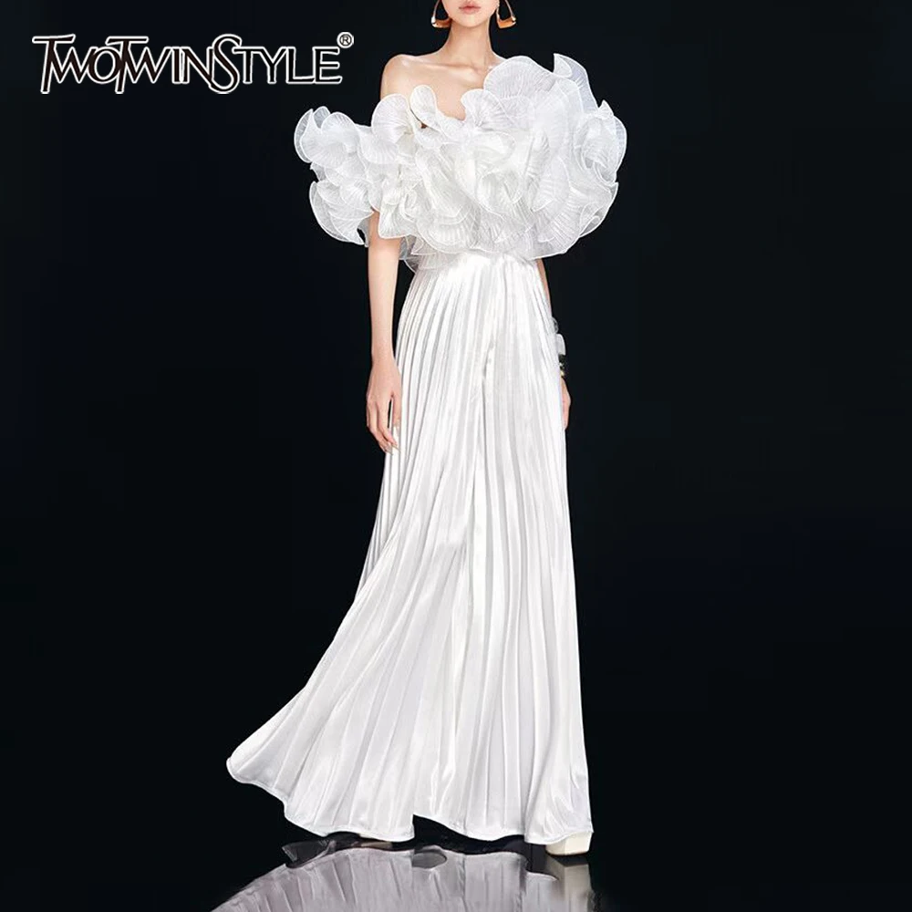 TWOTWINSTYLE Solid Spliced Fungus Two Piece Set Female Strapless Sleeveless Top Minimalist Luxury Women's Trousers Set Fashion