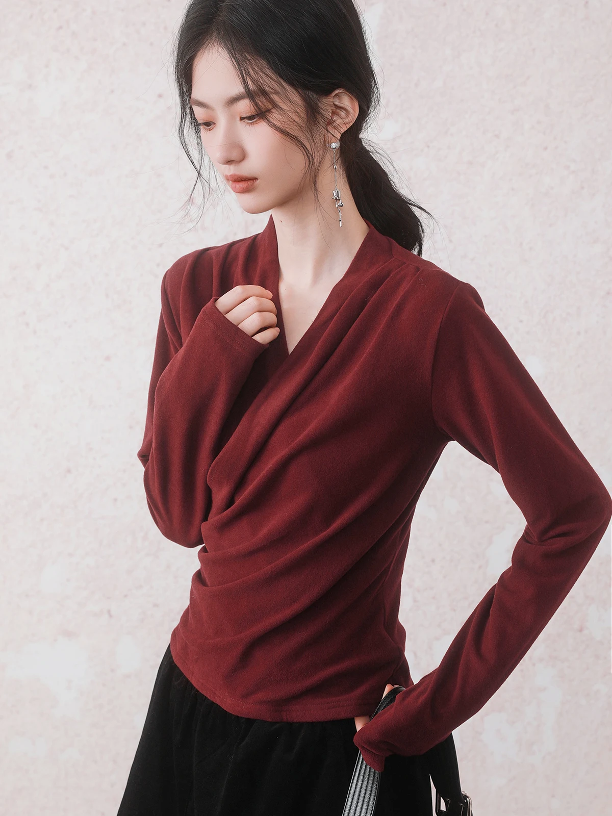 

Red And Sand Brown Knitted Cross Houtooth Pleated Base T-irt round Ne ort Sve Thin Regular Length Autumn Winter