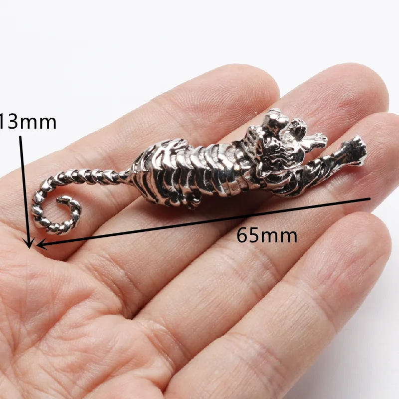 Punk Antique Silver Color Large 3D Roaring Tiger Pendant DIY Charms Necklace Jewelry Handicrafts Making 65*13mm P1117