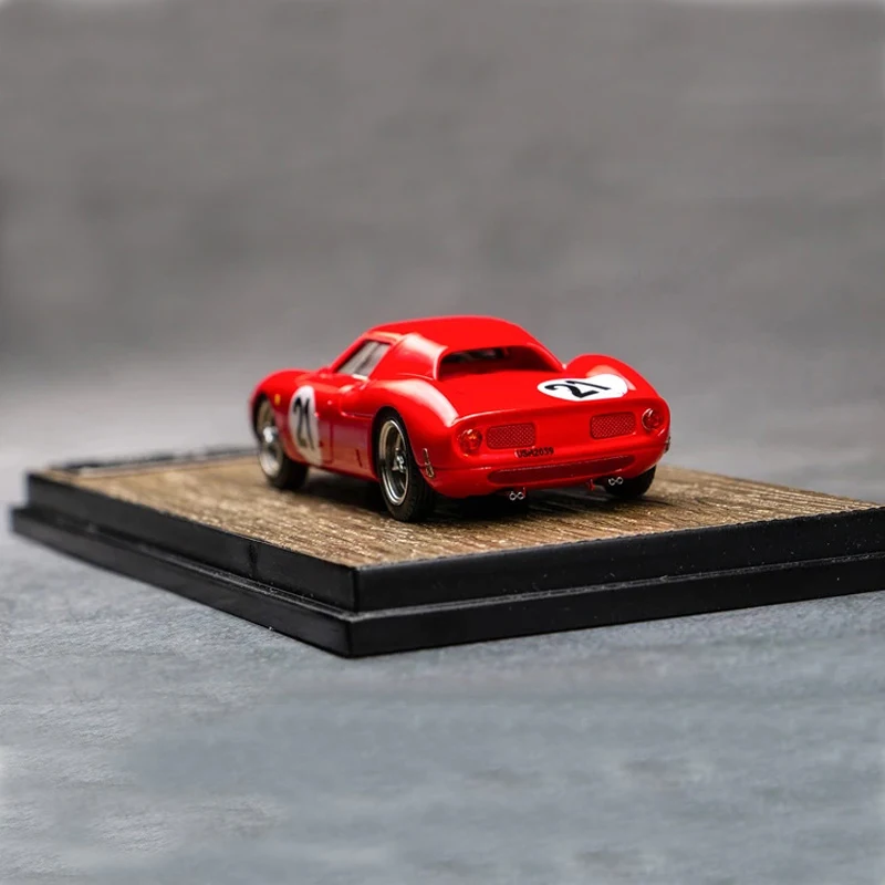 ScaleMini-modelo de coche Luxy 1:64 para 250 LM, coche deportivo de resina simulada, edición limitada, supercoche, juguetes de colección, regalo