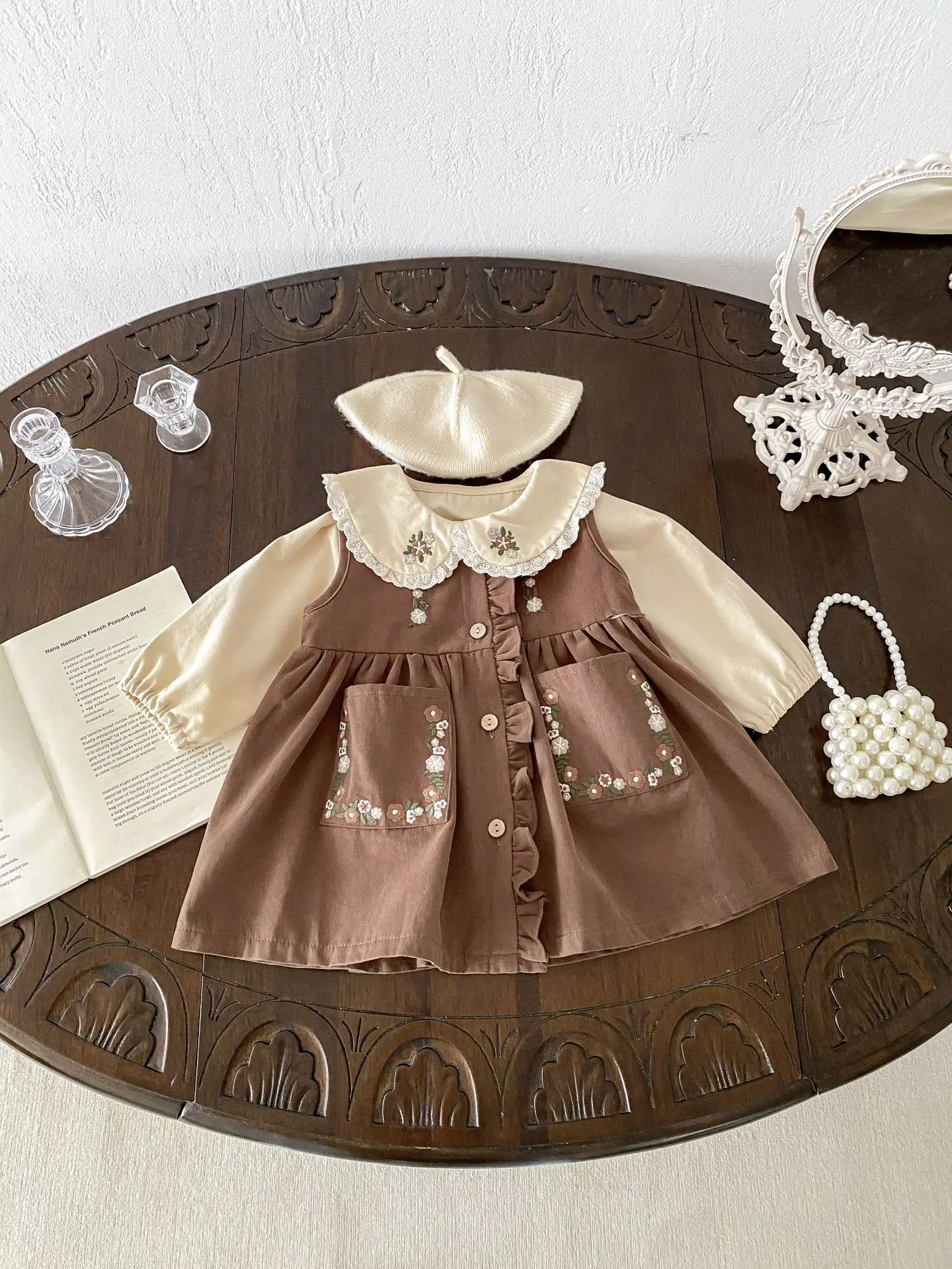 Ensemble de Vêtements d'Automne pour Bébé Fille, Tenue à la Mode, 2 Pièces, Jupe + Blouse Trempée, Broderie de Fleurs Précieuses, 2024