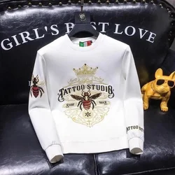 Men's Handsome Bee Embroidered Versatile Sweatshirt, Light Luxury, Fashion, Luxury, Comfortable Long Sleeve Top