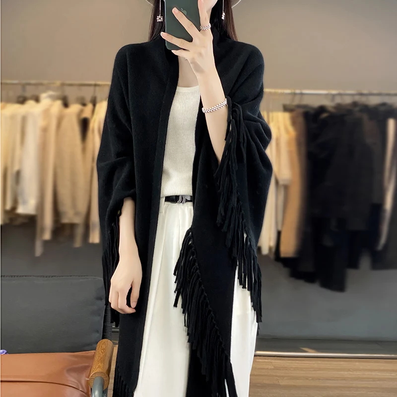 autumn and winter new 100% pure wool cardigan women\'s fringed shawl long loose lazy smock cloak outside.