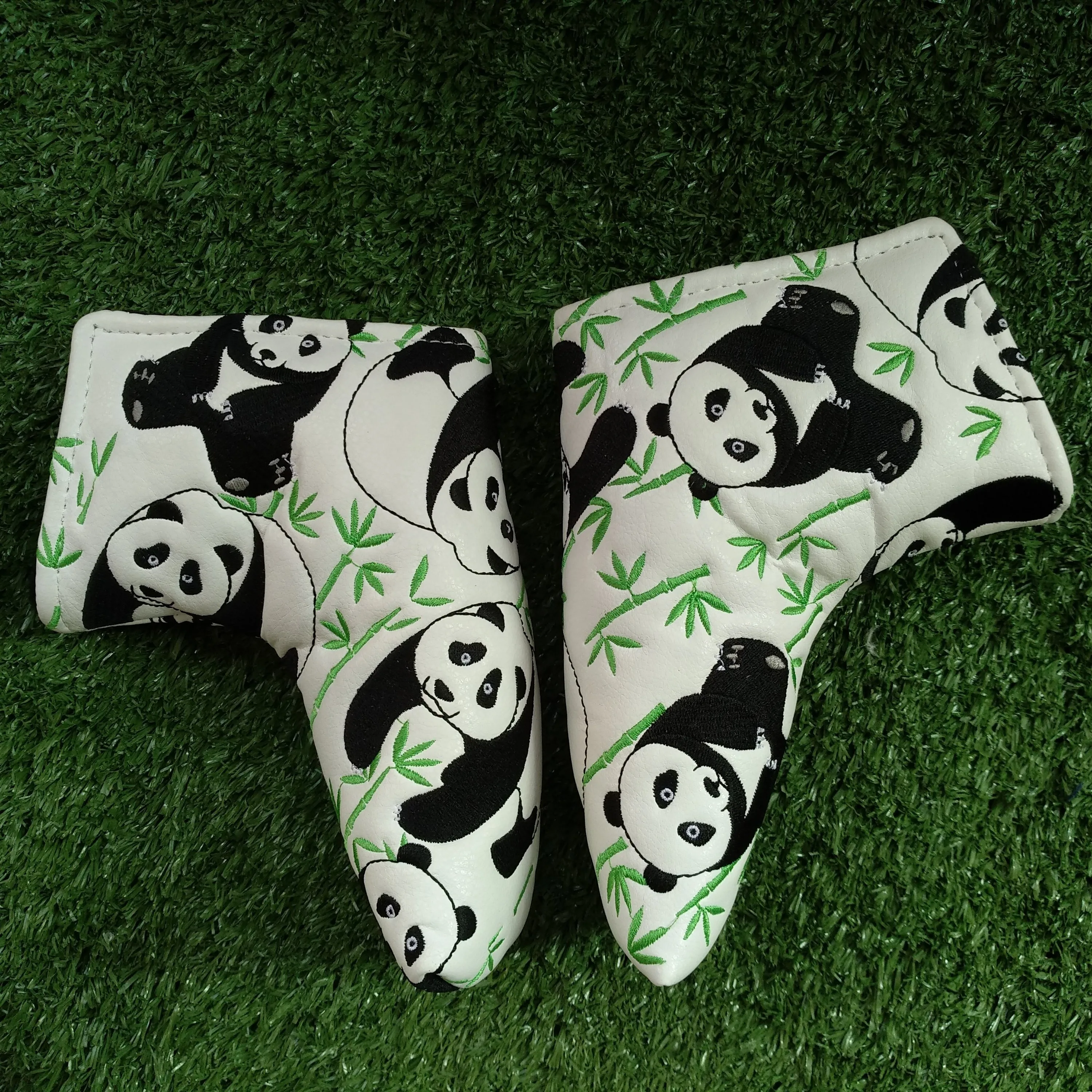 BAOLEDA الباندا مضرب الغولف رئيس يغطي شفرة نادي غطاء الرأس بولي Leather الجلود حامي غطاء أسود أبيض يناسب جميع مضارب الرجال النساء