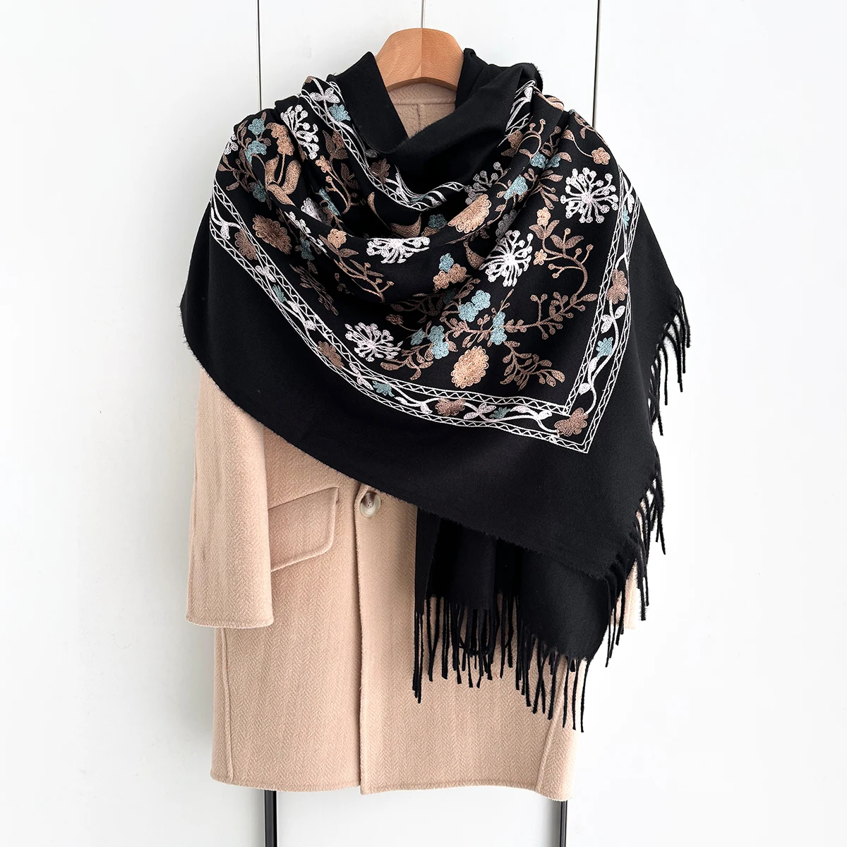 Many Colors Floral Warm Scarf For Women 70*210cm Luxury Faux Cashmere Shawl Winter Thick Pashmina Tassels Poncho Elegant Wrap image 2