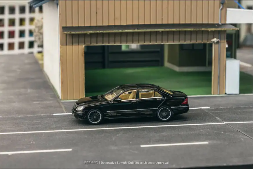 Tarmac Works 1:64 Mercedes-Benz S-Class (W220) Wald Black Diecast Car Model (with Chase Car) In Stock Ready To Ship