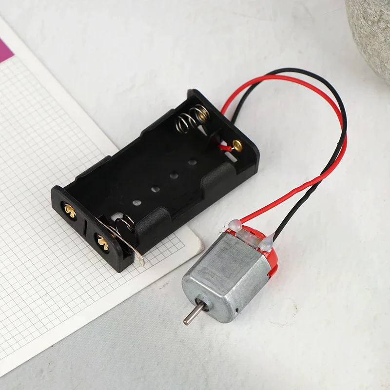 

High Quality 130 Motor Kit With 2x Battery Storage Case And Switch 16500RPM Mini DIY Electronic Motor Circuit Model Kit