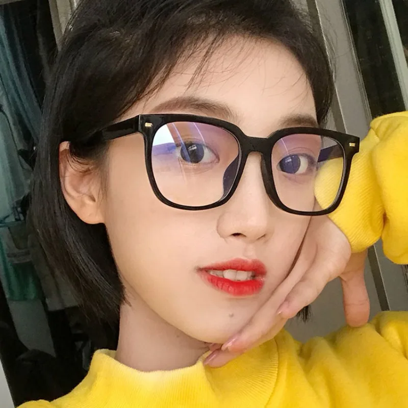 Retro Sunglasses Men Women Fashion Sports Driver's Glasses Man Female Vintage Travel Shades Anti-blue Light Radiation Eyewear